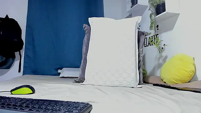 Aronxxs online show from 02.28.26