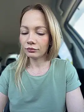 LavenderHot online show from 05.25.26