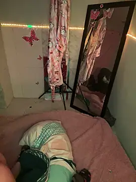 Snapshot of CieloTaylor chatting on 02.16.25 CieloTaylor online show from 02.16.25