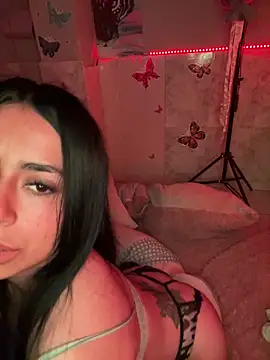 Snapshot of CieloTaylor chatting on 03.05.25 CieloTaylor online show from 03.05.25