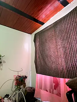 Snapshot of CieloTaylor chatting on 09.19.25 CieloTaylor online show from 09.19.25