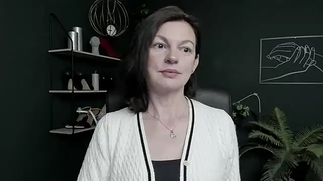 VivianWILD online show from 07.07.26