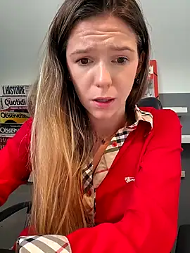 lucie mehott online show from 10.21.25