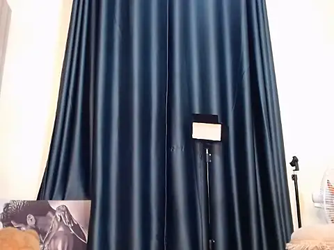 TeenieReeny online show from 03.12.26