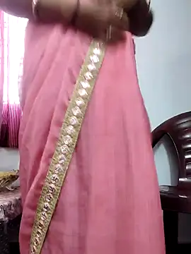 Januhot18 online show from 01.09.25