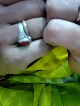 Januhot18 online show from 01.13.25