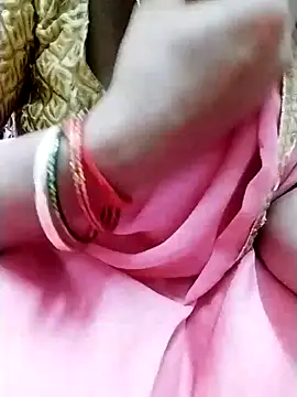 Snapshot of Januhot18 chatting on 01.24.25 Januhot18 online show from 01.24.25