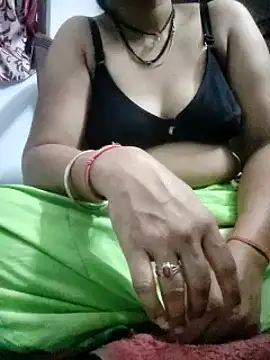 Januhot18 online show from 02.14.25