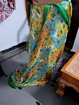 Januhot18 online show from 02.19.25