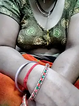 Januhot18 online show from 02.24.25