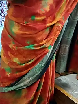 Januhot18 online show from 02.28.25