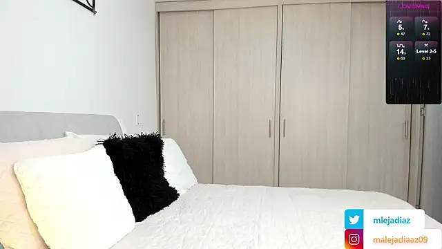 MalejaDiaz  online show from 01.28.25