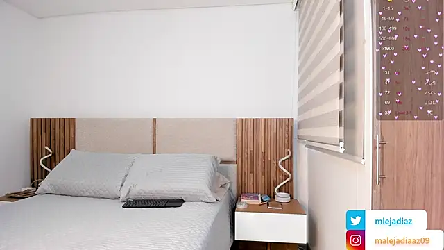 MalejaDiaz  online show from 09.30.25