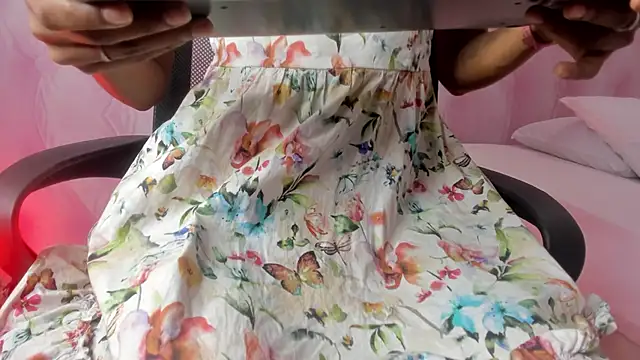 Hilary-banks online show from 01.31.25