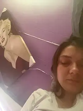 itzcheyduh online show from 10.14.25