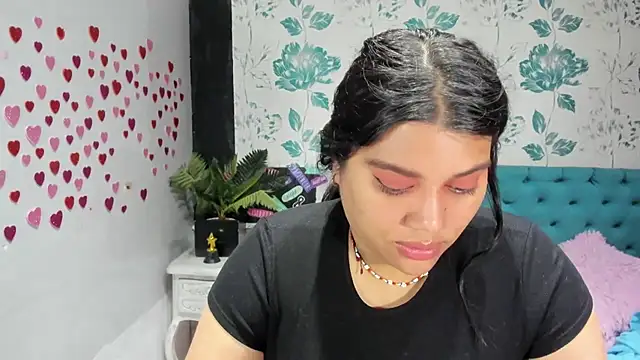 Snapshot of LindaBreeS chatting on 03.03.25 LindaBreeS online show from 03.03.25