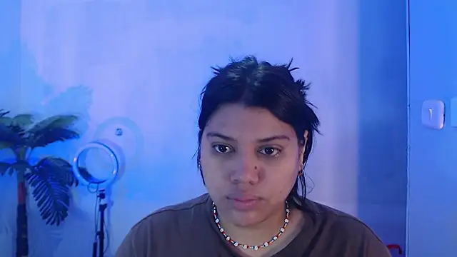 Snapshot of LindaBreeS chatting on 03.23.25 LindaBreeS online show from 03.23.25