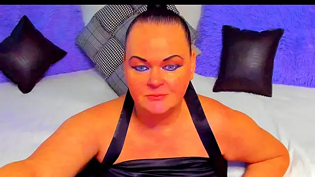 Snapshot of MilanaBiegert chatting on 11.07.25 MilanaBiegert online show from 11.07.25