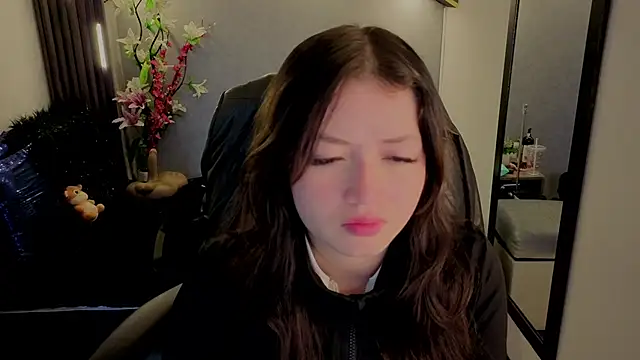 almma shy online show from 10.02.25