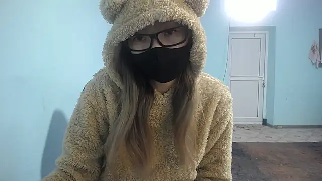 elllaaxx online show from 02.21.25