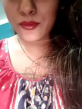 Snapshot of sexyindi_couple chatting on 02.04.25 sexyindi couple online show from 02.04.25