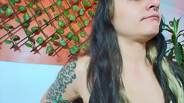 Naughty Kittenm online show from 04.10.26