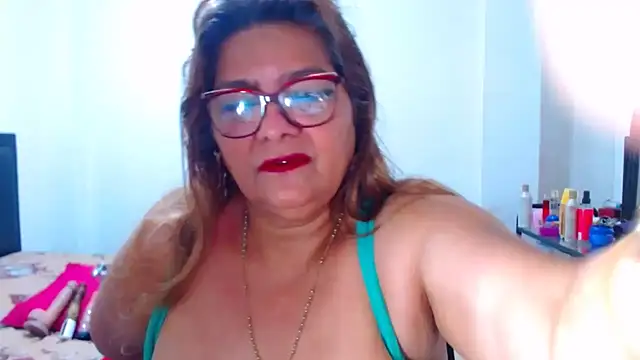 Snapshot of maturehot649 chatting on 02.12.26 maturehot649 online show from 02.12.26