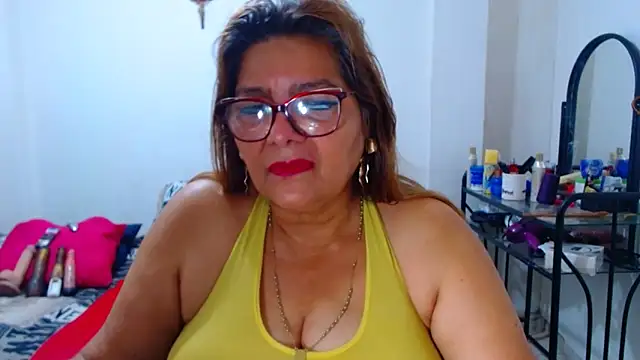 Snapshot of maturehot649 chatting on 02.25.26 maturehot649 online show from 02.25.26