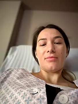 Snapshot of HotXMom chatting on 10.23.25 HotXMom online show from 10.23.25