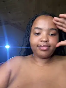 Linahlove online show from 03.10.25