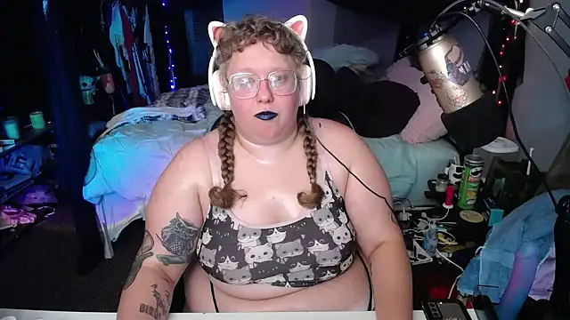 FatVeronica online show from 01.11.25