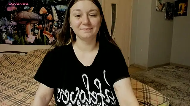 AlisaBacker online show from 11.16.25