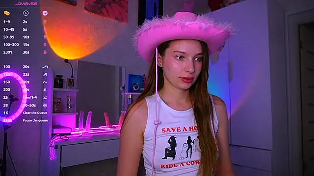 soffy  kisss online show from 05.25.26