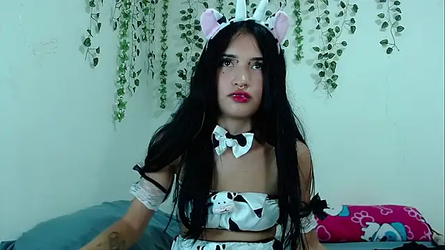 Snapshot of laurita_rico chatting on 10.09.25 laurita rico online show from 10.09.25