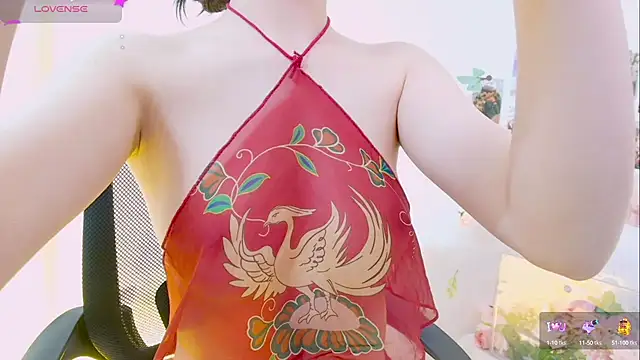 Snapshot of Embez-Damdang chatting on 12.17.24 Embez-Damdang online show from 12.17.24