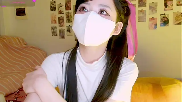 Snapshot of Embez-Damdang chatting on 01.02.25 Embez-Damdang online show from 01.02.25