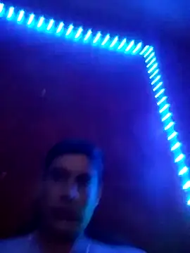 Snapshot of chicovergudo27 chatting on 11.02.25 chicovergudo27 online show from 11.02.25