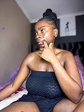 Candy-Heart online show from 12.21.25