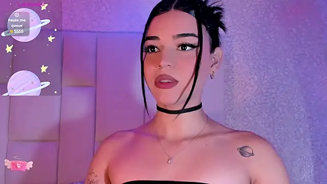 Snapshot of Summer_walkerr chatting on 12.28.24 Summer walkerr online show from 12.28.24