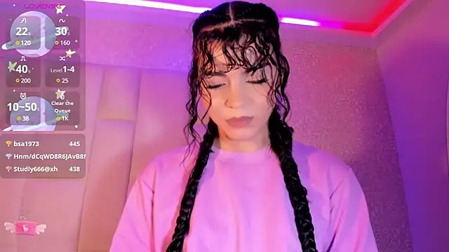 Snapshot of Summer_walkerr chatting on 02.09.25 Summer walkerr online show from 02.09.25