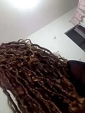 Snapshot of Anjelblaack chatting on 09.11.25 Anjelblaack online show from 09.11.25