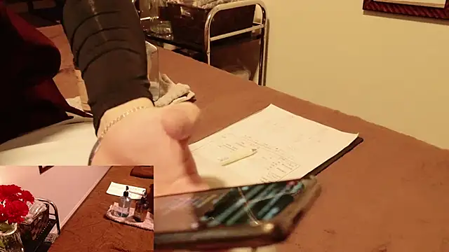 Snapshot of Hanabi-hentai chatting on 01.27.25 Hanabi-hentai online show from 01.27.25