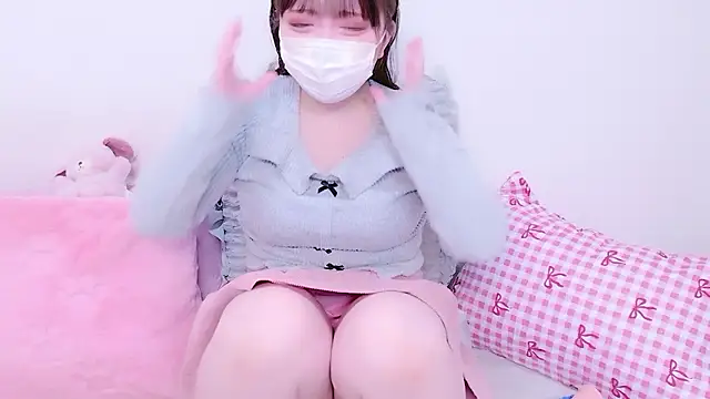 x--Miu--x online show from 03.26.26