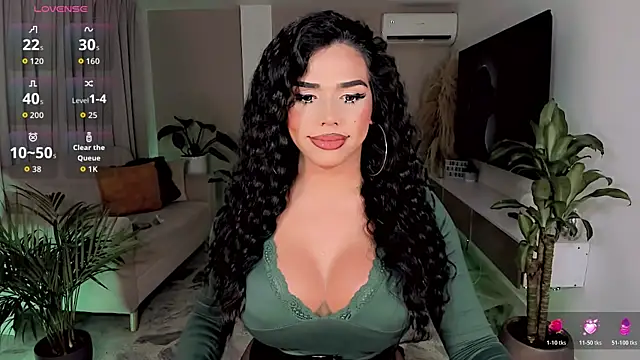 Snapshot of Franciis_4u chatting on 07.15.26 Franciis 4u online show from 07.15.26