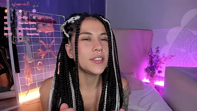 Snapshot of Hellen_dumont chatting on 01.27.25 Hellen dumont online show from 01.27.25