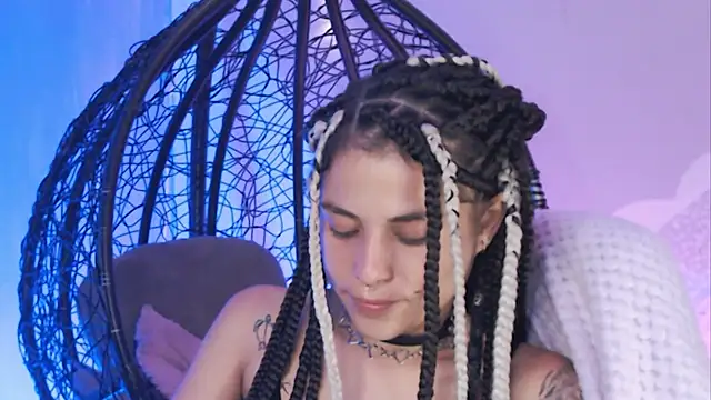 Snapshot of Hellen_dumont chatting on 02.06.25 Hellen dumont online show from 02.06.25
