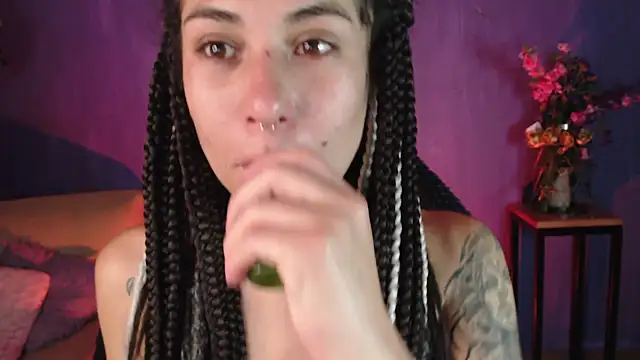 Snapshot of Hellen_dumont chatting on 02.23.25 Hellen dumont online show from 02.23.25