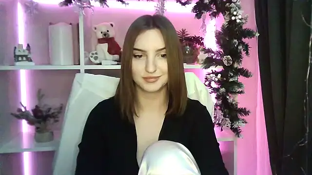 Snapshot of X_Alisa chatting on 12.30.24 X Alisa online show from 12.30.24