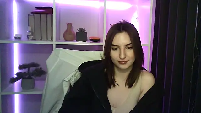 Snapshot of X_Alisa chatting on 02.27.25 X Alisa online show from 02.27.25