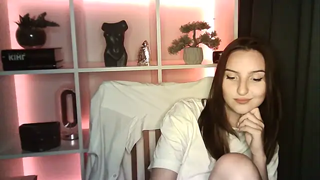 Snapshot of X_Alisa chatting on 07.15.26 X Alisa online show from 07.15.26
